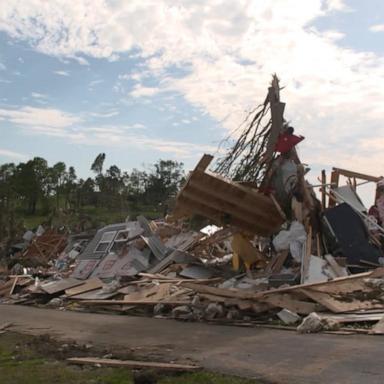 VIDEO: At least 28 killed in severe weather outbreak