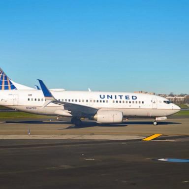 VIDEO: American Airlines plane aborts takeoff at New York's LaGuardia Airport to avoid plane