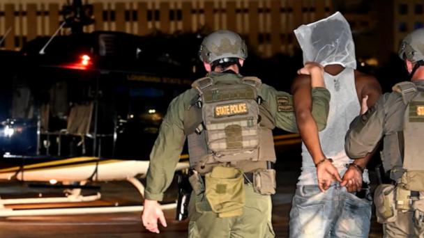 2 women charged for allegedly assisting fugitives wanted in New Orleans jailbreak