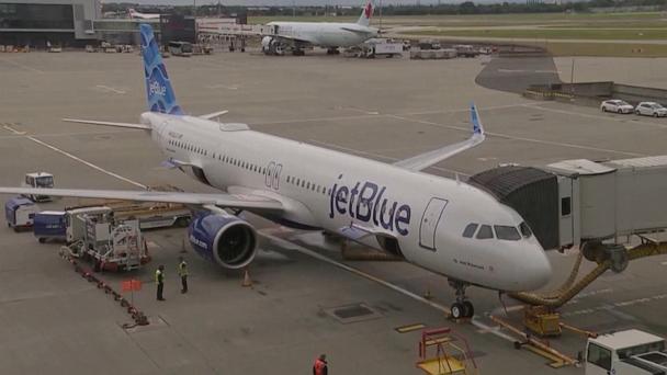 JetBlue and United Airlines announce partnership called "Blue Sky"