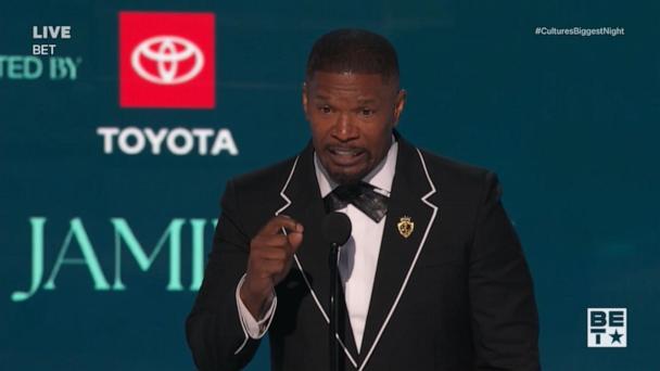 Jamie Foxx's emotional speech after receiving Ultimate Icon honor at 2025 BET Awards