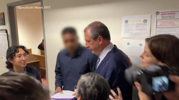 ICE detains NYC mayoral candidate Brad Lander in immigration court