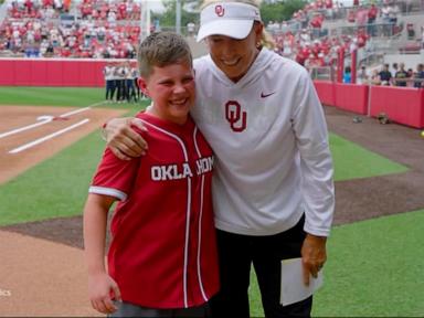 WATCH:  David Muir shares moment University of Oklahoma crowd helps boy sing national anthem