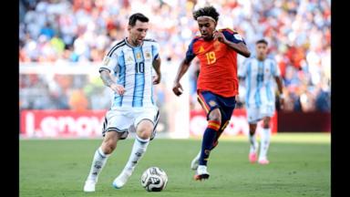 VIDEO: Emotional moments on the field after Spain's World Cup victory