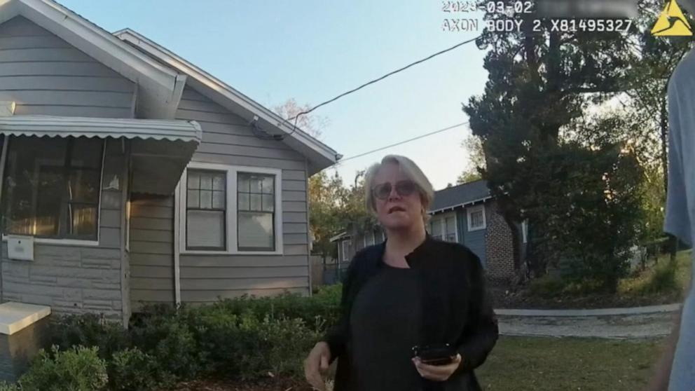 VIDEO: Kelly Ripa, Mark Consuelos uncover impact squatters have on homeowners in docuseries