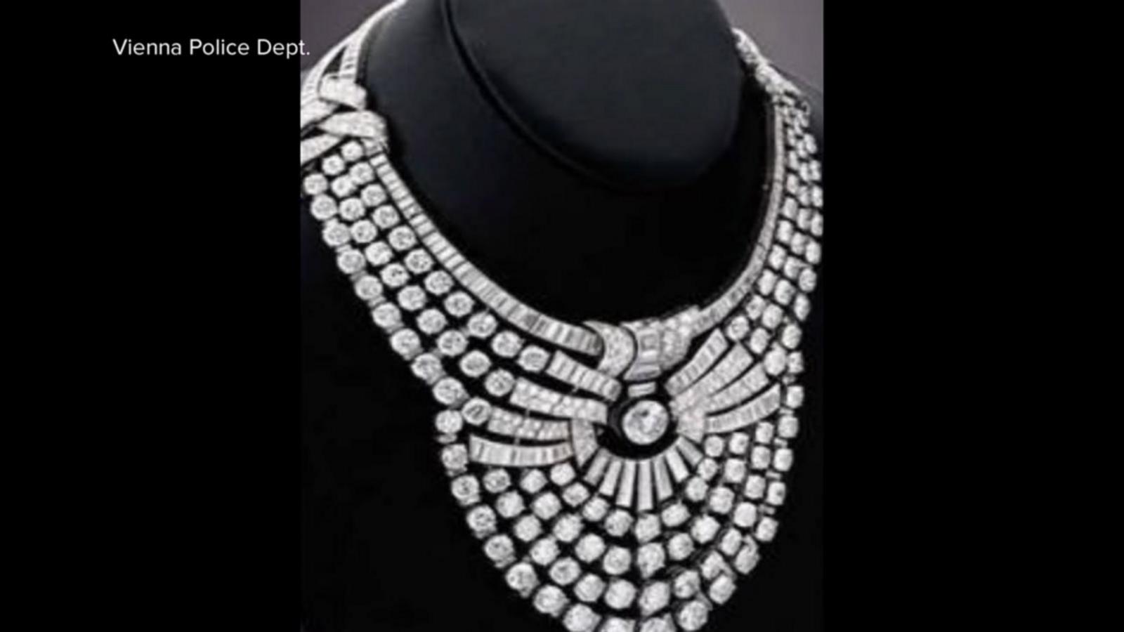 WATCH:  International manhunt for alleged diamond thieves: Police