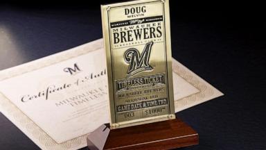 VIDEO: Milwaukee Brewers and Tampa Bay Rays seek first-ever championship in World Series 