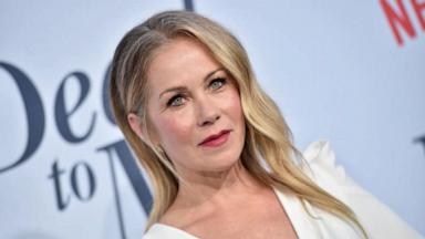 VIDEO: Actress Christina Applegate reveals doctors misdiagnosed her with multiple sclerosis 