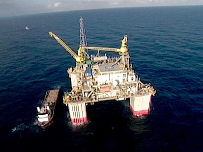 VIDEO: ABC News visits offshore rig