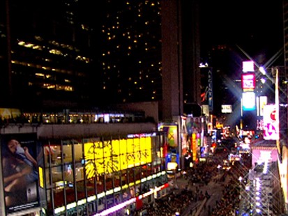 Frigid temperatures are not expected to chill enthusiasm in Times Square.