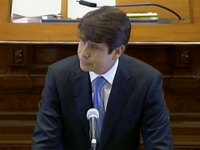 VIDEO: Senate votes out governor Blagojevich