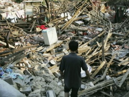 VIDEO: China Hit by Earthquake
