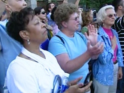 VIDEO: Crowds line up in Boston for Ted Kennedy motorcade