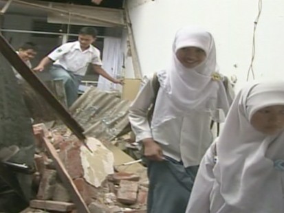 VIDEO: Search for Survivors in Indonesia Ends