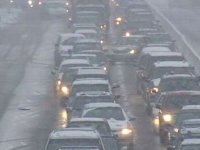 VIDEO: ABC News reporter documents six hours stuck on the road.