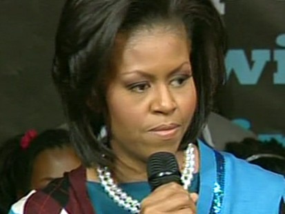 VIDEO: Michelle Obamas fashion impresses