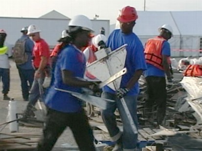 VIDEO: Tropical Storm Bonnie is set to gain strength as it hits the BP spill site.