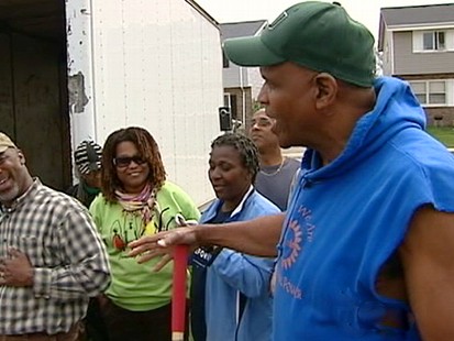 VIDEO: His urban farms provide fresh fruits and vegetables to inner city neighborhoods.