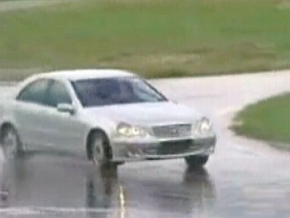 VIDEO: Elisabeth Leamy on how to regain control of your car if hydroplaning.