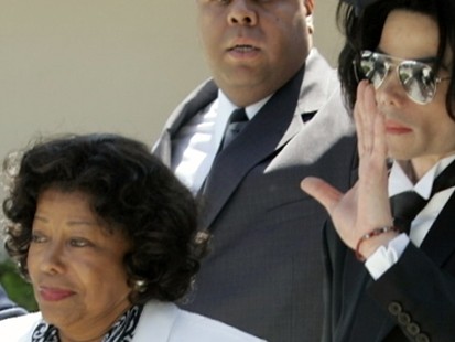 VIDEO: Jacksons Ex-Wife Vows to Fight for Kids