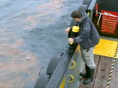 VIDEO: Officials still dont know how much oil is spilling into the Gulf waters.