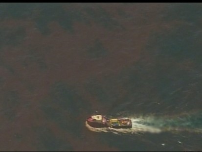 VIDEO: Leak from oil rig blast in Gulf coast is spilling over 200,000 gallons a day.