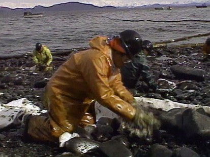 VIDEO:Oil and Water Don?t Mix; Valdez and the Gulf