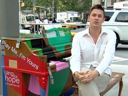 VIDEO: Putting pianos in busy public spaces has surprising results.