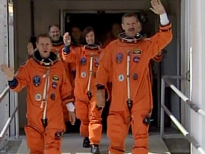 VIDEO: Atlantis Astronauts Have the Right Stuff
