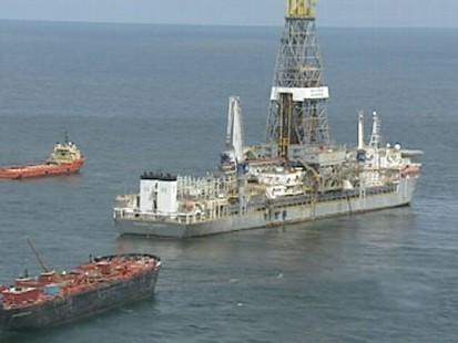 VIDEO: Storm taking aim at spill site could undo weeks of work to cap oil leak.