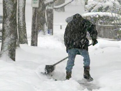 VIDEO: "Snowicane" Blasts Northeast
