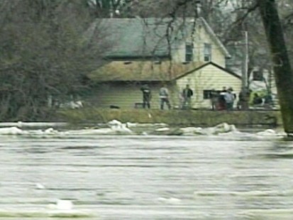 VIDEO: Floods in North Dakota