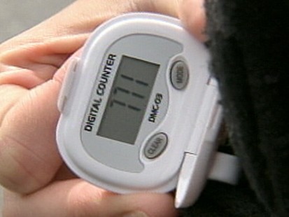 VIDEO: Peter Orzag and colleagues wear pedometers