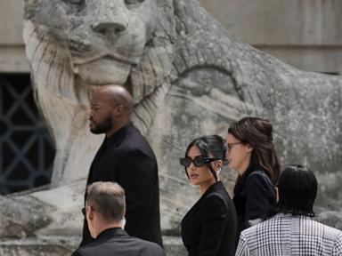 A Paris court awards Kim Kardashian 1 euro after her 2016 robbery