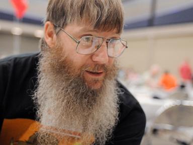 A New Zealander studied for a year to win the Spanish world Scrabble title. He doesn’t speak Spanish