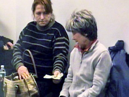 Photo: What Would You Do?: the Drug Cost Dilemma: A Woman at a Pharmacy Suddenly Cant Afford Her Insulin. Would You Offer to Help?