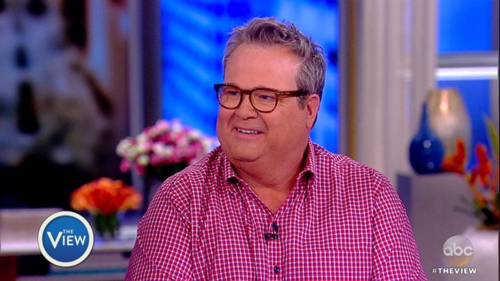 Video Eric Stonestreet reveals who he texts late at night about brisket