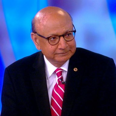 VIDEO: Khizr Khan condemns Trump for criticizing Sen. John McCain