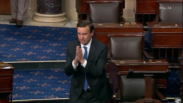 Video Sen. Chris Murphy gives updates on Senate gun negotiations – ABC News