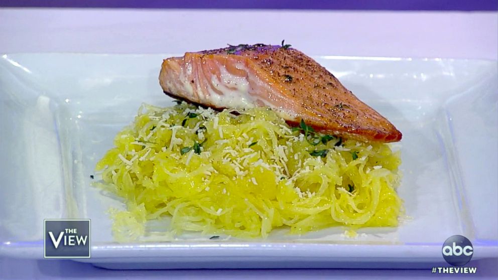 PHOTO: Brooke Burke's oven-baked spaghetti squash featured by celebrity trainer Jorge Cruise on "The View."